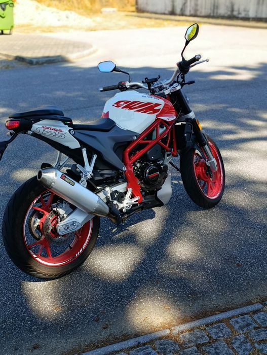 Vendo mota  SWM 125cc
