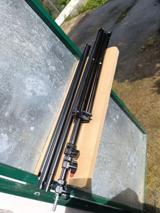 Tripé multifunções