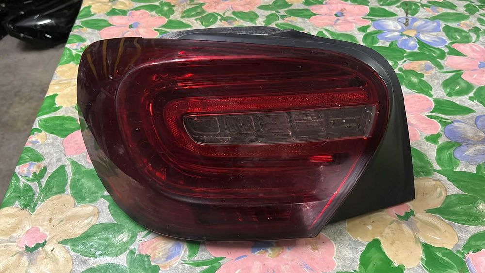 Farolim esquerdo MERCEDES-BENZ A-CLASS (W176)