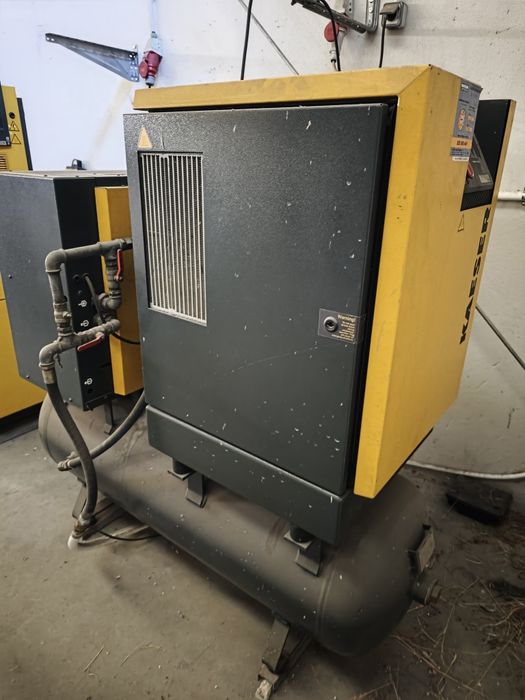 Compressor parafuso KAESER SX4 com secador