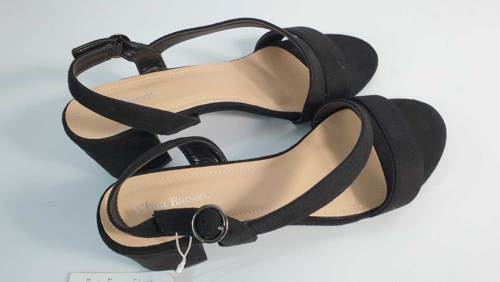 Clara Barson Sandały rozmiar  41