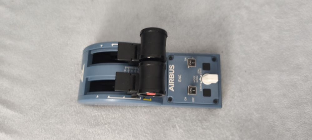 Thrustmaster TCA Quadrant Airbus Edition Pc