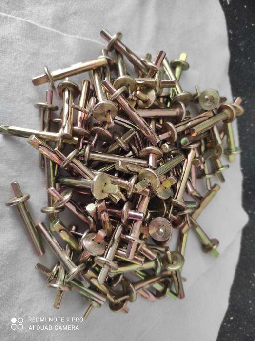 Дюбель биербах 6*36,5 мм (100 шт). Дюбель Koelner 6*40 мм (100 шт).