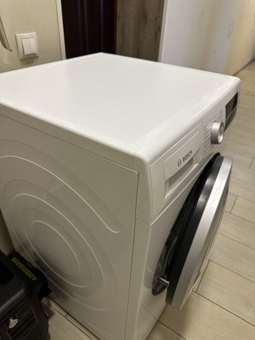 Сушильна машина для білизни Bosch WTW85461BY