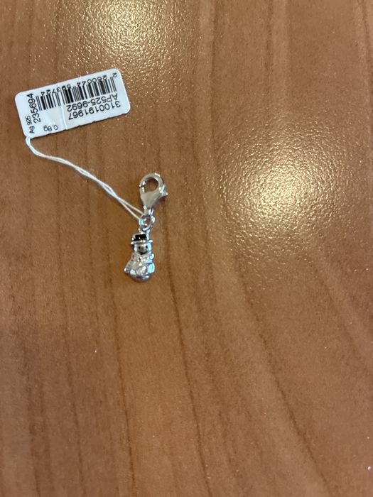 Zawieszka Apart 0, 8 g