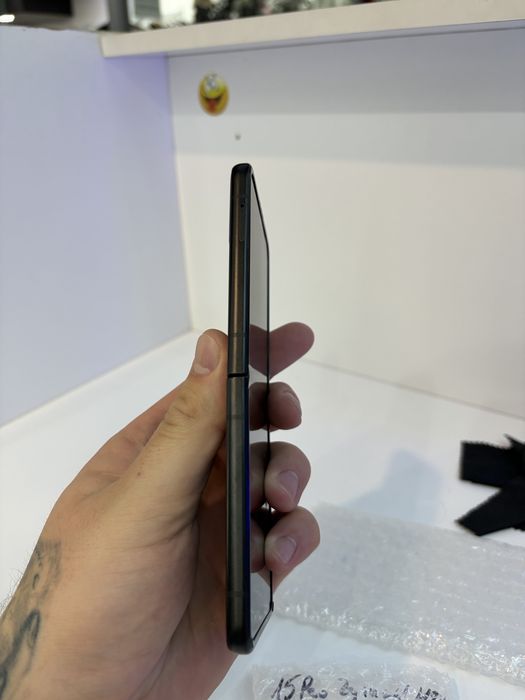 Samsung Flip 3 8/128Gb