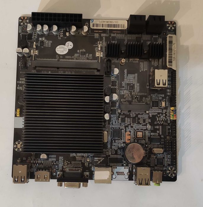 Przemysłowa płyta główna j1900