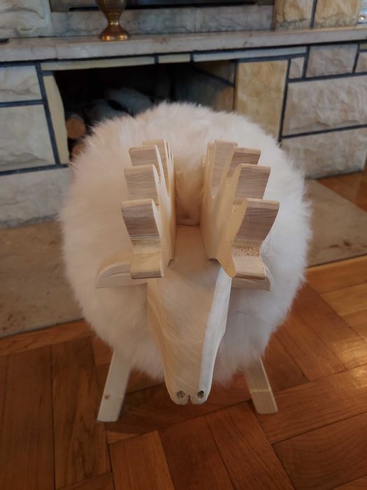 Renifer Reniferek Dekoracyjny Obity Naturalną Skórą Owczą Renifer