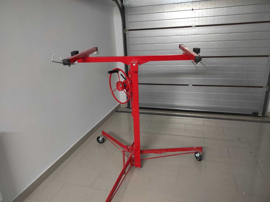 Podnośnik płyt gipsowych