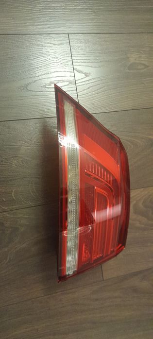 VW Passat B8 sedan lampa lewa  tył