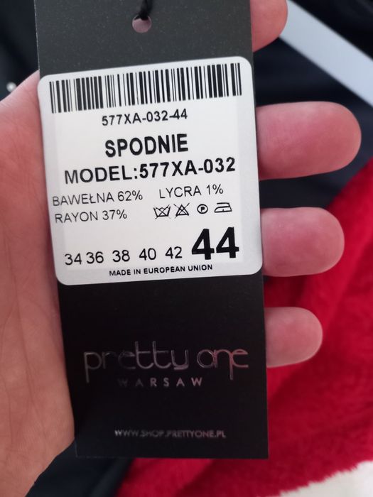 Czarne spodnirle Pretty One nowe z metką