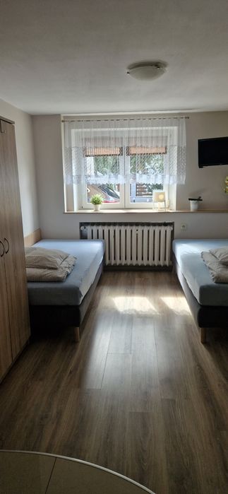 TANIE pokoje noclegowe, również firmy