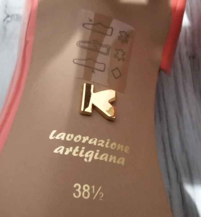 Kazar szpilki skóra naturalna lakierowana roz.38,5