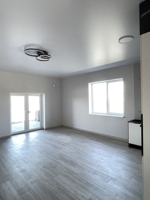 Новий 115кв м,ВЛАСНИК,Бобриця,10 с,ремонт,кухня,техніка,пляж,панорама.