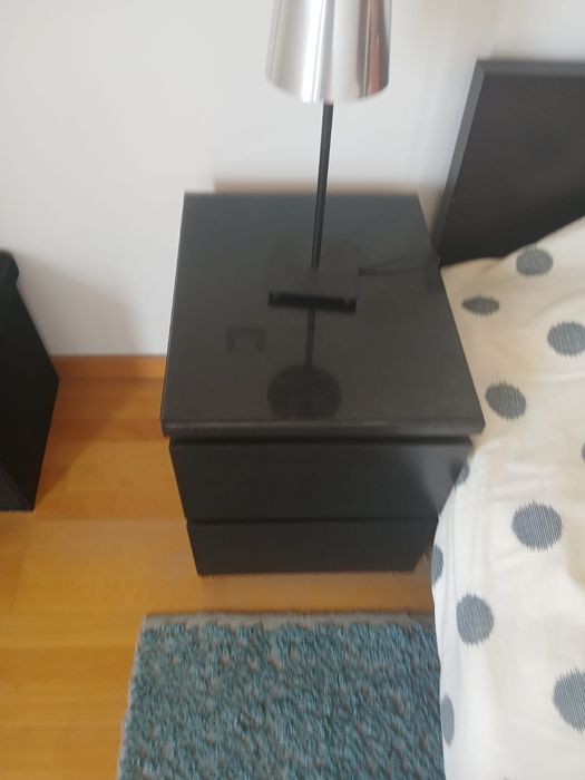 Mobilia de quarto de casal marca IKEA