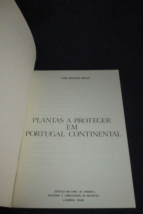 Livro Plantas a Proteger em Portugal Continental Ana Maria Dray