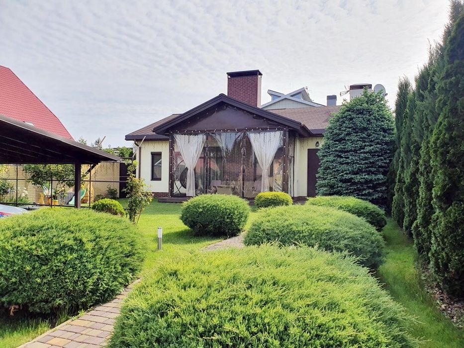 Продам дом 125 кв в Новоалександровке