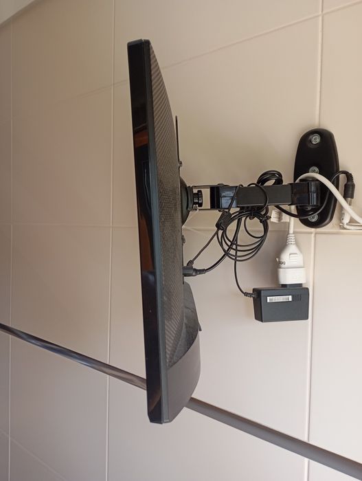 TV LCD LG 24 polegadas