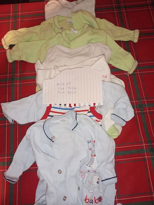 Ubranka dla dziecka rozm 50 /8 szt.body śpiochy