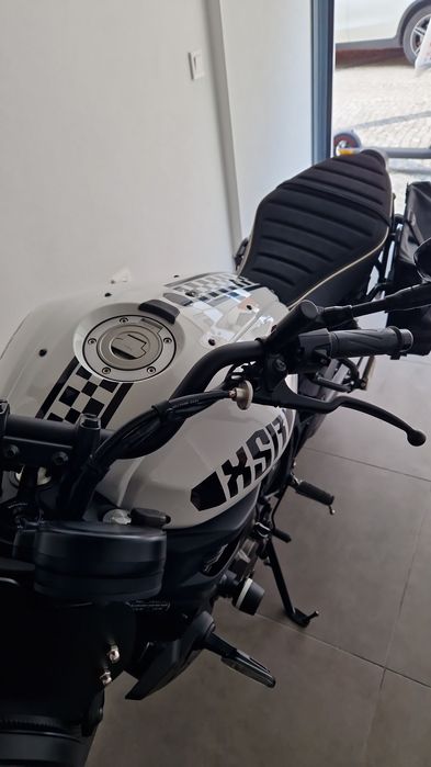 Yamaha XSR 700 Retro