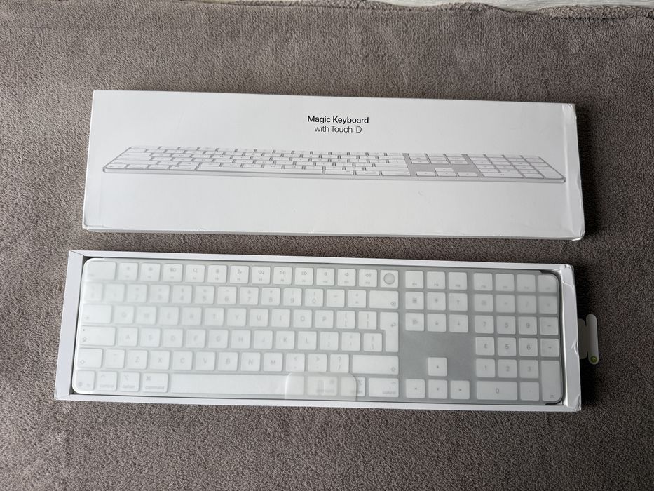 Teclado Apple Magic Keyboard com Touch ID e teclado numerico