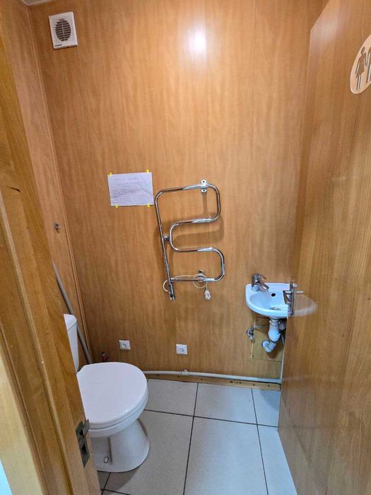 Сдам в аренду Нежилое помещение 47 кв.м. красная линия пр.Науки 100