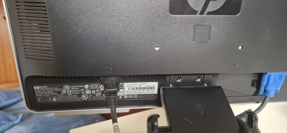 Monitor HP Pavillon w1907v