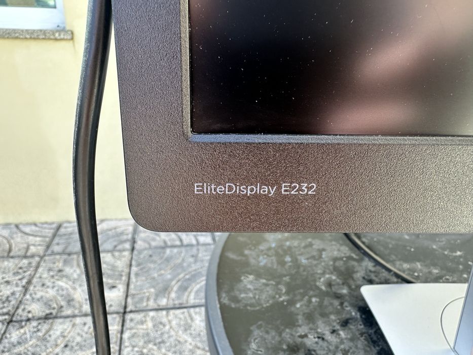 Ecra HP Elitedisplay E232477301757811763202