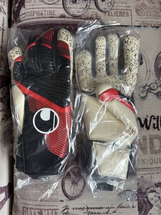 Вратарские перчатки 10 uhlsport