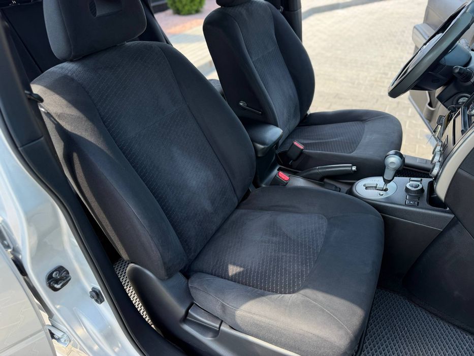 Nissan Xtrail целый