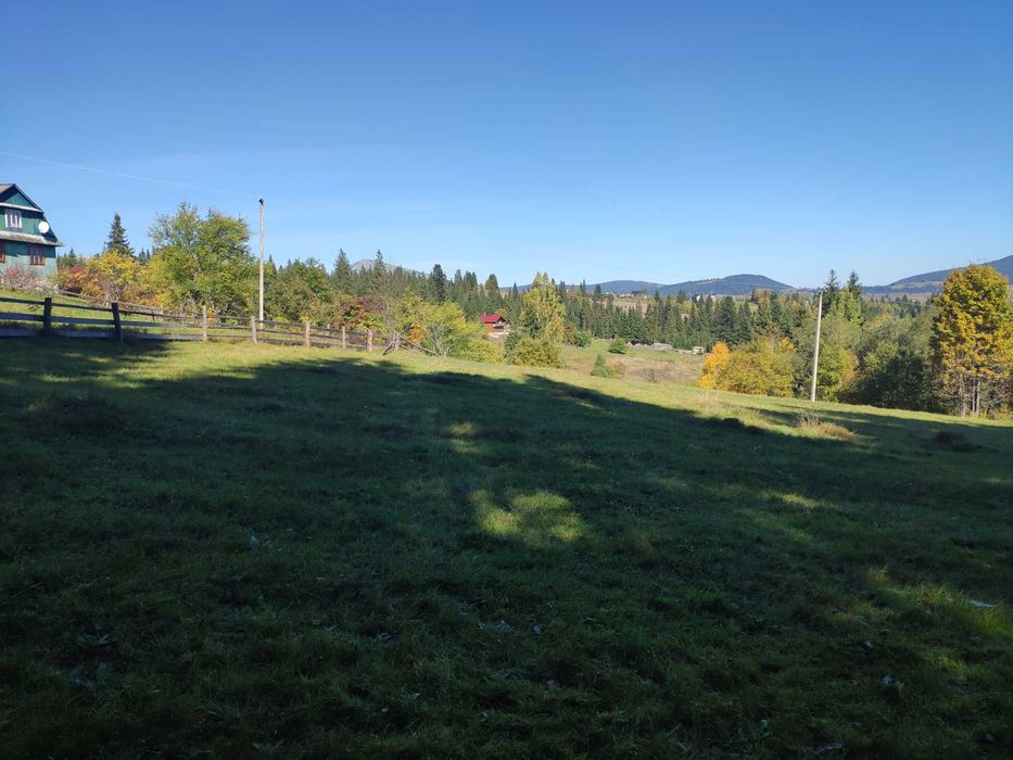 Земельна ділянка в с. Яблуниця