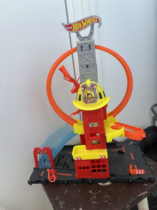 Пожежна станція Hot Wheels City пожарная  станция (HKX41)