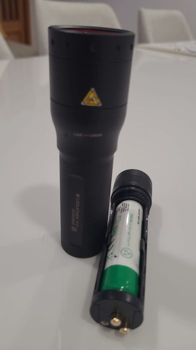 Vendo Lanterna Led Lenser P7R