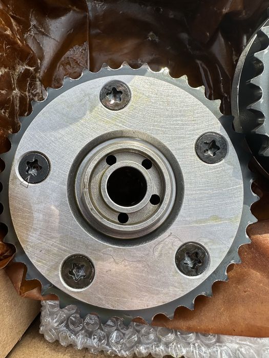 Продам Ванос впуск и выпуск бмв двиг n45 , клапан ванос