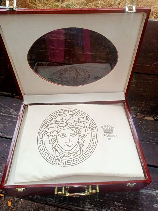 Подарочный чемоданчик рэтро