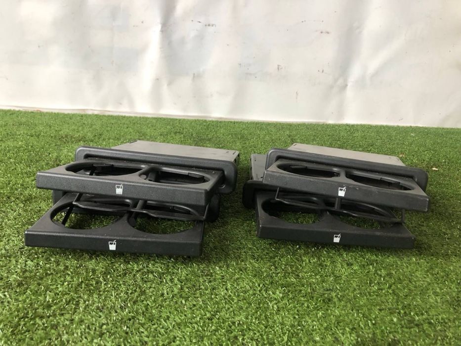 Підстаканники перед  зад вектра с сігнум vectra c signum подстаканник