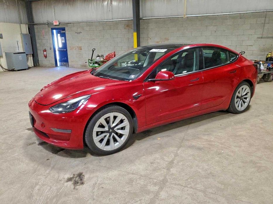 Продається в процесі доставки Tesla Model 3 2022 року