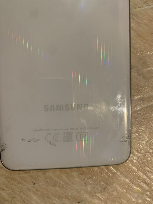 смартфон Samsung m32