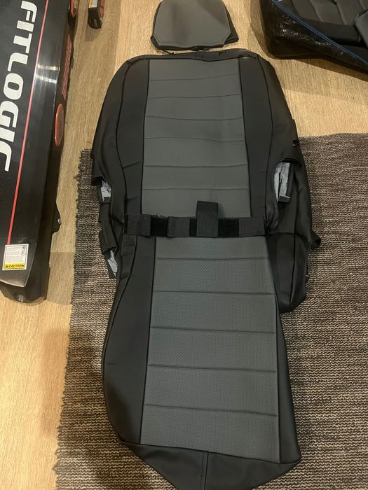 Чохли сидінь мультівн