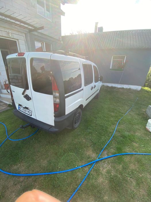 Продаю Fiat siblings 1.9 дизель 2002