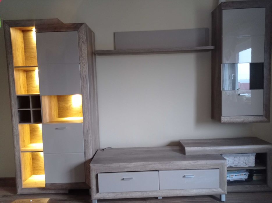 Sprzedam komplet Mebli.