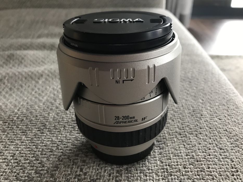 2 Lentes para maquina fotografica.    VENDO PELA MELHOR OFERTA.