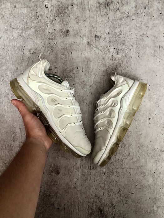 Кроссовки Nike Air Vapormax Plus