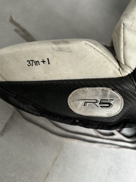 Воротарські хокейні щитки TPS R5