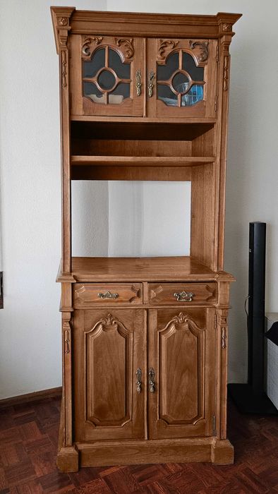 Móvel de Sala em madeira