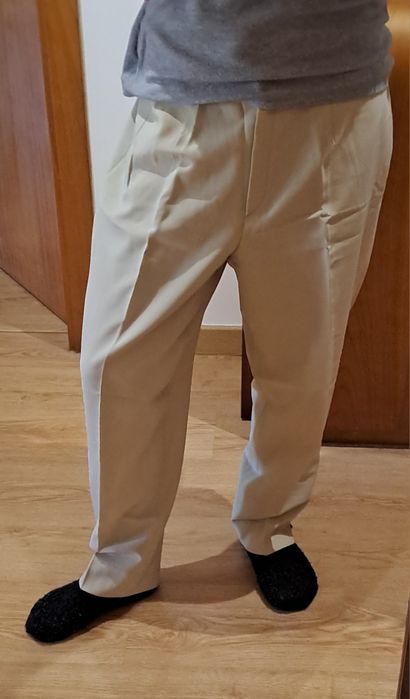 Calcas do género fato