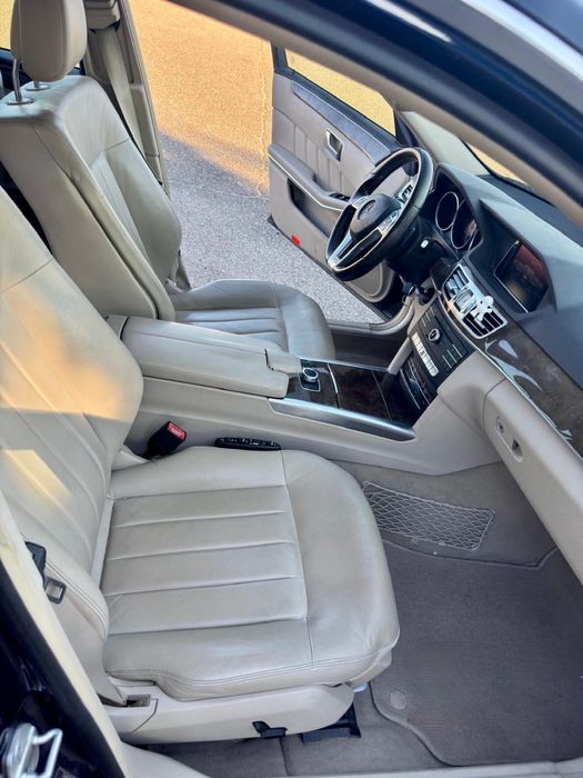 Mercedes Benz E300 bluetec hybrid full extras