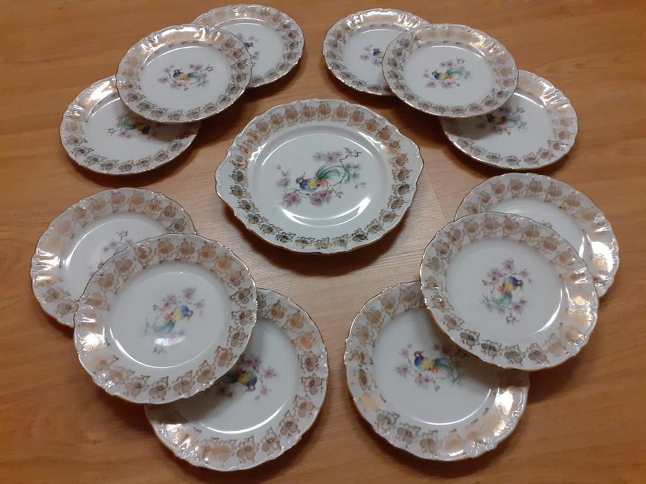 Conjunto BAVARIA 1 prato bolo + 12 pratos doce