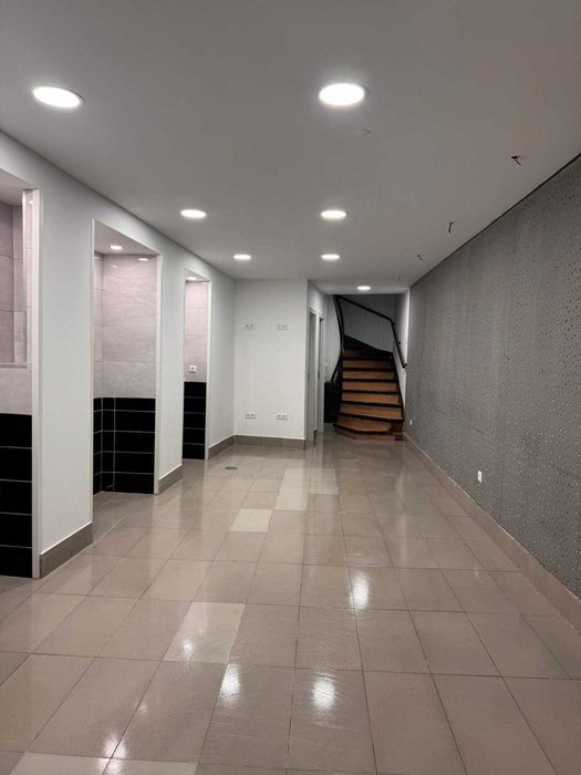 Arrendamento de espaço comercial Praça 8 de Maio nº28 Coimbra