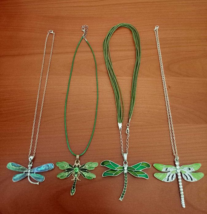 Colares Pendentes Libelinhas